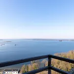 Mooi: Fantastisches Mit Seeblick Und Stil, Netflix Plön
