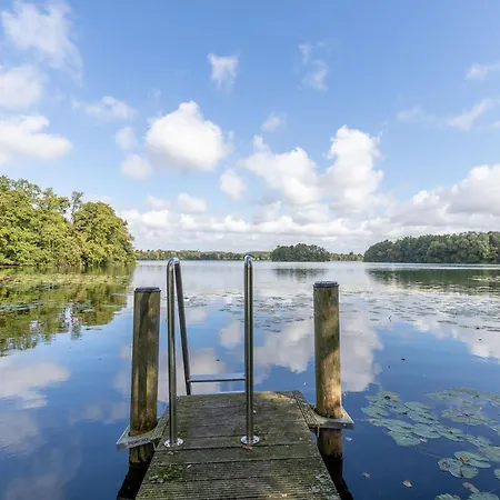 Mooi: Fantastisches Mit Seeblick Und Stil, Netflix *